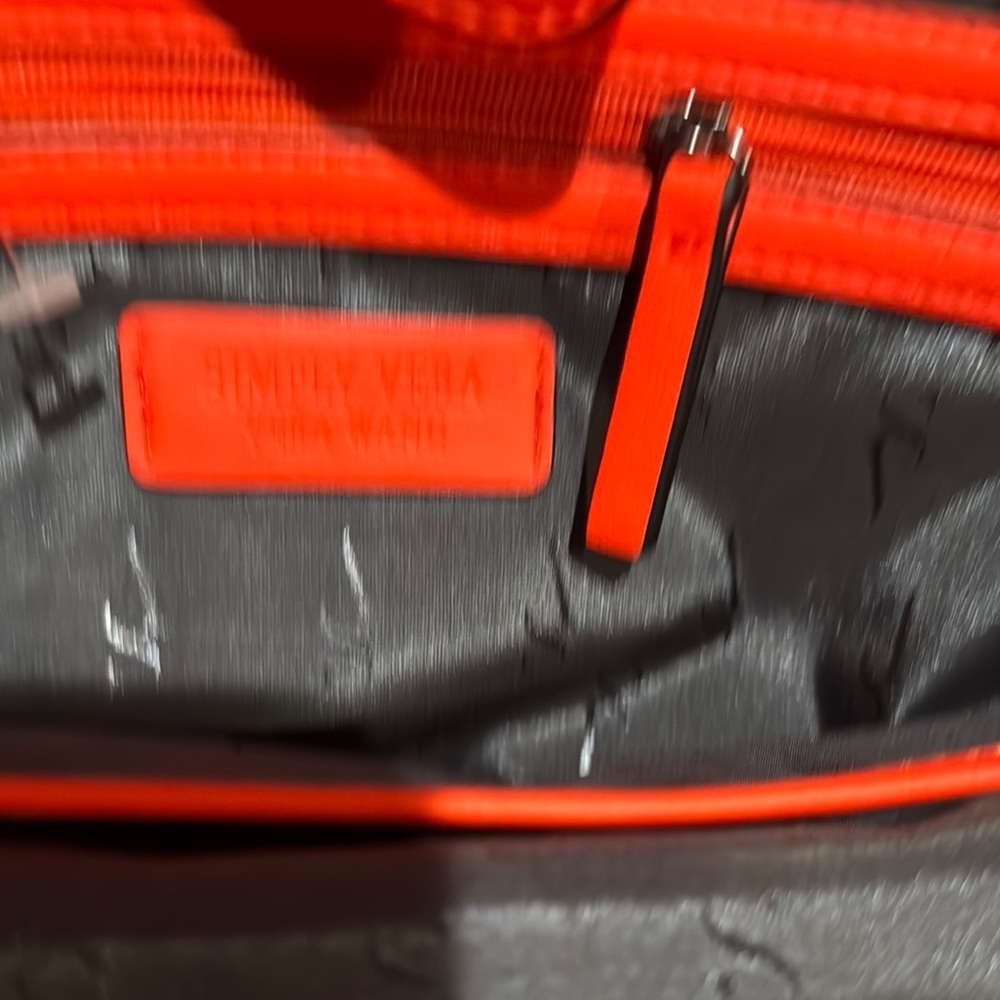Simply Vera Vera Wang Red and Tan Tote with Woven Design - Picture 6 of 7